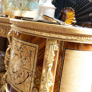 Coiffeuse Classique de Luxe en Acajou Massif avec Panneau en Marqueterie et Miroir Sculpté Doré – Design Élégant pour Chambre à Coucher - Product Image 4
