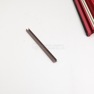 โปรไฟล์อะลูมิเนียมอัลลอยด์ซีรีส์ 6000 สำหรับยานยนต์ พร้อมบริการตัดและดัด - Product Image 4