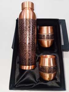 Ensemble cadeau de bouteille d'eau en cuivre pur à 100 %, fabriqué à la main, design classique/traditionnel, écologique, durable, sans danger pour les aliments, personnalisable - Product Image 4