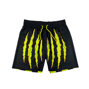 Shorts de football personnalisés, fournisseur pakistanais, logo d'équipe, shorts de football légers, vêtements de sport athlétiques pour les matchs - Product Image 1