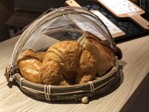 Round Bamboo Winnowing <b>Basket</b> Tray Shallow Woven <b>Display</b> Tray Fruit Serving Home Decor Wholesale Supplier - Product Image 4