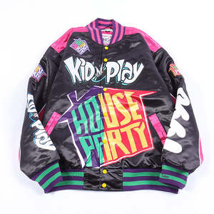 Chaqueta bomber satinada sublimada personalizada OEM, de gran tamaño, con hombros caídos, estilo universitario para hombre, con etiqueta personalizada, cómoda y transpirable. - Product Image 1