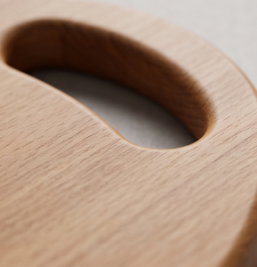 Planche à découper ovale en bois de manguier naturel, plateau de service avec poignée ergonomique – Vente en gros - Product Image 3