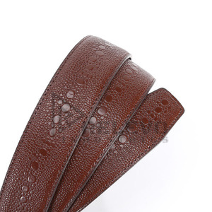Ceinture en cuir véritable pour homme avec logo personnalisé, 4 mm d'épaisseur, en cuir de vachette pleine fleur, avec boucle en laiton massif - Product Image 6