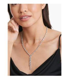 Collar con Colgante de Diamante Cultivado en Laboratorio de 0.50 Ct, Oro Amarillo, Engaste en Cesta, Joyería Clásica Ecológica para Aniversario - Product Image 1