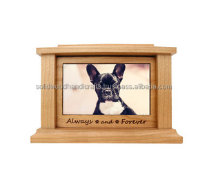 Cadre photo pour animaux de compagnie Urnes en bois Urnes funéraires faites à la main de haute qualité - Product Image 2