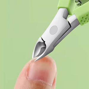 Cuticle Nail Nipper Pink Silicone Cuticle Nipper For Nail Salon Use Finger Nail Cuticle Scissors Toe Nail Clippers - Product Image 4