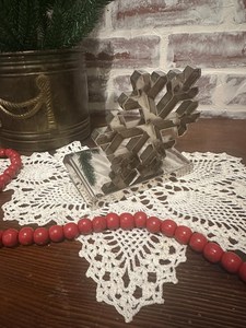 Heavy Base Metal Christmas <b>Stocking</b> <b>Holder</b> Non Slip Mantel Hook Xmas Decor feltsocks - Product Image 5