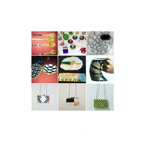 Pochette de soirée en métal perlé avec chaîne, accent strass, pour femme, usage quotidien ou soirée, faite à la main, finition brillante, très vendue - Product Image 3