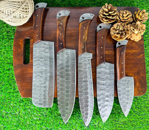 Colección de cuchillos forjados a mano para uso diario en la cocina, juego de cuchillos de chef hechos a mano de acero de Damasco para profesionales de la cocina. - Product Image 2