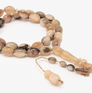 ลูกประคำทำมือจากเขาควายสีขาวสไตล์วินเทจ สัมผัสเหมือนจริง แกะสลักลายอิสลาม 33/99 เม็ด งานฝีมือธรรมชาติสำหรับชาวมุสลิม - Product Image 4