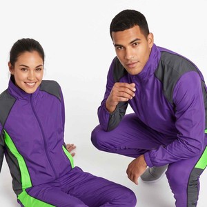Conjunto Deportivo de 2 Piezas con Logotipo Personalizado, Chaquetas de Entrenamiento, Cortavientos, Trajes Deportivos para Hombre y Mujer, 100% Poliéster - Product Image 4