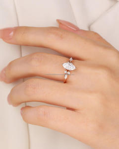 Qualité certifiée GIA/IGI disponible jaune blanc ou or rose Artisanat expert pour une beauté durable à faible quantité minimale de commande personnel - Product Image 1