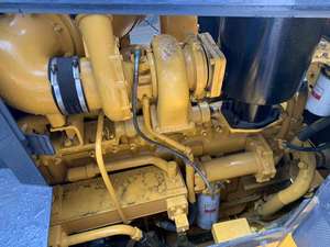 Maquinaria Pesada de Alta Calidad al Mejor Precio, Bulldozer Usado Shantui SD22 en Buenas Condiciones a Precio Económico - Product Image 5