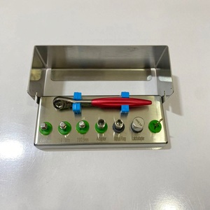 Kit de Extracción y Remoción de Implantes Dentales de 8 Piezas para Cirugía de Revisión de Implantes e Instrumentos Quirúrgicos Orales de Precisión - Product Image 3