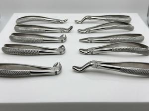Pinzas Dentales Manuales Ergonómicas de Acero Inoxidable para Extracción de Dientes, Uso Clínico Quirúrgico - Product Image 3