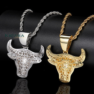 Pendentif Tête de Taureau en Argent 925 Plaqué Or 18K et Rhodium avec Diamants de Laboratoire Ice Out, Bijoux Hip Hop pour Hommes - Product Image 3