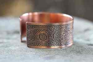 Bracelet magnétique en fil de cuivre de qualité supérieure, artisanat métallique, ensemble de bracelets, pur cuivre naturel fait à la main, thérapie par le cuivre pur - Product Image 6