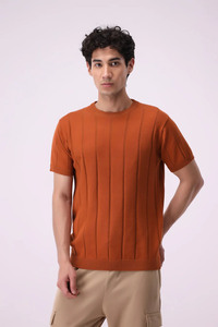 Camiseta de punto naranja de alta calidad para hombre, cuello redondo, manga corta, corte regular, color sólido, algodón, top de verano, venta al por mayor - Product Image 1