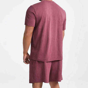 ชุดเซ็ตเสื้อยืดแขนสั้นและกางเกงขาสั้นลำลองสำหรับผู้ชายลายโลโก้แบบกำหนดเอง สไตล์ไฮสตรีท สำหรับฤดูร้อน เนื้อผ้าถักระบายอากาศได้ดี - Product Image 2