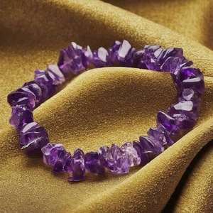 Bracelet en Cristal Dynamique Fait Main, Pierres Naturelles d'Améthyste et de Quartz, Bijou Tendance pour la Guérison et la Méditation - Vente Flash - Product Image 5