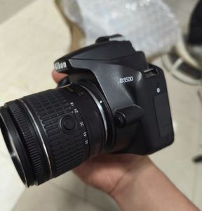 กล้องดิจิตอล DSLR <span class=keywords><strong>Nikon</strong></span> D3500 มือสอง พร้อมเลนส์ <span class=keywords><strong>18</strong></span>-55 มม. ชุดครบ - Product Image 2