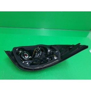 ไฟท้ายขวามือสอง ซีรีส์ 5 รุ่น 6321717728208 - Product Image 3