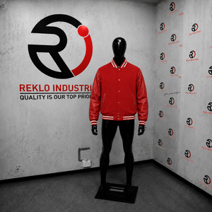 Veste rouge tendance pour homme, vêtement d'extérieur streetwear, veste varsity à boutons pression, veste varsity en laine smart casual, veste varsity TIMEL - Product Image 3