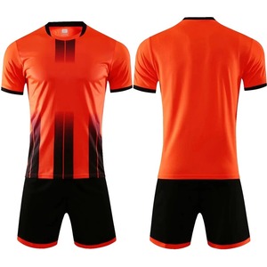 Conjunto de Camisetas de Fútbol para Hombre y Niños 2026, Uniforme de Entrenamiento de Fútbol para Hombre y Niño, Ropa Deportiva Personalizable para Equipos - Product Image 2