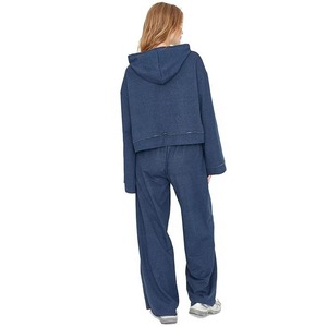 Conjunto de 2 piezas de ropa urbana informal de invierno vintage con logotipo personalizado para mujer, sudadera con capucha corta 100% algodón, chándal holgado y amplio. - Product Image 2