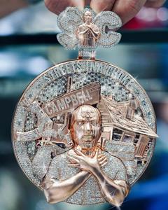 Colgante con Logotipo 3D Personalizado, Medallón, Colgante Circular Personalizado, Moissanita VVS1, Colgante con Letra Personalizada, Plata 925 - Product Image 4