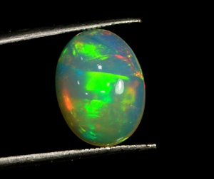 Opale d'Éthiopie naturelle en cabochon, pierre précieuse en vrac, opale arc-en-ciel de qualité supérieure, véritable opale précieuse pour la fabrication de bijoux - Product Image 1
