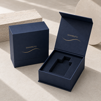 Boîte cadeau magnétique rigide haut de gamme personnalisée en carton avec gaufrage, doublure en mousse, estampage à chaud or, écologique, OEM