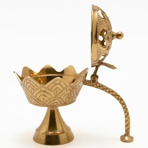 Brûleur d'encens en laiton avec couvercle à charnière, motif lotus, fait main, porte-encens religieux indien - Product Image 3