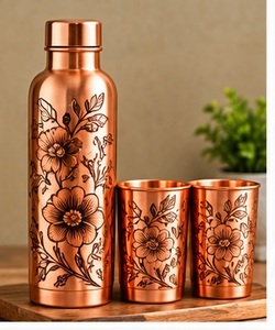 Botella de Agua de Cobre Hecha a Mano con 2 Tazas a Juego, Juego de Termo Portátil con Grabado Geométrico - Product Image 6