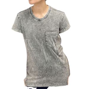 Camisetas de lavado ácido con cuello redondo para mujer con bolsillo frontal para parches personalizados, camisetas de lavado ácido con calidad superior - Product Image 1
