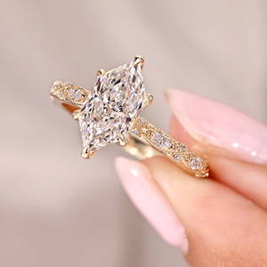 Bague de fiançailles décontractée/sportive en diamant de laboratoire taille brillant 2,28 carats certifiée IGI, plaqué or 14 carats, vermeil éternité, pour soirée - Product Image 4