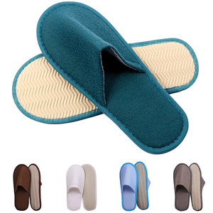 Pantuflas Personalizadas con Logotipo para Hombre y Mujer, Lavables, Desechables, Ecológicas, Antideslizantes, Suaves, de Piel Sintética, Lona y Espuma Viscoelástica - Product Image 3