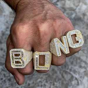 Bague Crâne de Luxe Bicolore en Moissanite, Sertie de Pavés, en Argent Sterling Massif, Bijou Hip-Hop Audacieux - Product Image 3