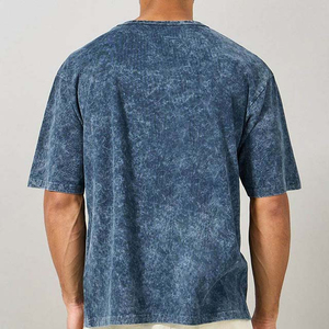 เสื้อยืดโอเวอร์ไซส์ปี 2025 ลายกราฟิกแบบย้อมสีเอซิด ออกแบบโลโก้ของคุณเอง เสื้อยืดวินเทจผู้ชายไซส์ใหญ่ ผ้าฝ้าย คอกลม สไตล์ไฮสตรีท - Product Image 4