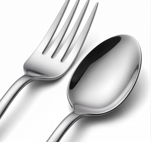 Elegante Juego de Cubiertos de Acero Inoxidable con Acabado Plateado, Ideal para Comidas Diarias en Casa y Uso en Cenas Formales - Product Image 2