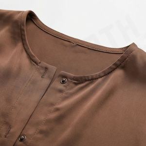 Abaya de Poliéster Sedoso con Abertura Frontal, Color Sólido, Tela Nida Ligera, con Cuentas, Simple, Modesta, Islámica, Lisa, Musulmana, Personalizada - Product Image 4