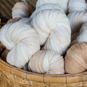 Fibra de Algodón Crudo Orgánico - Color Natural, Material de Primera Calidad para Hilado y Relleno, Transpirable y Ecológico - Product Image 3