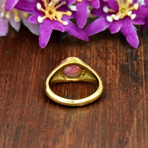 Anillo de Turquesa Rosa Ostra, Banda de Oro Vermeil de 18K, Joyería Hecha a Mano, Regalo para Ella - Product Image 6