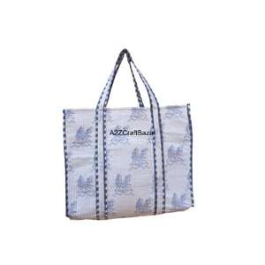 Sac fourre-tout à bandoulière longue en coton matelassé fait main pour femme, écologique, style bohème indien, grand sac de plage rayé pour le shopping - Product Image 1