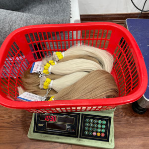 Cabello Natural Liso al Por Mayor, Disponible en Varios Colores, Alta Calidad, Mejor Proveedor, Cabello Real, Producto Más Vendido - Product Image 1