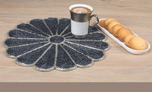 <b>Placemat</b> Glass <b>Beaded</b> <b>Placemat</b> Luxury Kitchen Decoration <b>Beaded</b> <b>Placemats</b> Table Mat Dinning Table Restaurant and Hotel Design - Product Image 2