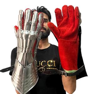 Gants de guerrier médiévaux faits à la main en acier inoxydable, 16 pouces, plaqués argent, pour reconstitution historique - Product Image 2