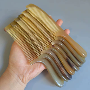 Ensemble de peignes en corne, design tendance, naturel, pour le soin des bébés et la beauté féminine, fait main, écologique, pour un usage quotidien - Product Image 6