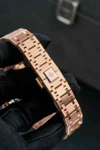 Montre pour femme Alexander Ferros 6152R/16 en acier inoxydable, fermoir papillon, cristal saphir, cadran de 33 mm, mouvement à quartz MIYOTA, 50 m - Product Image 3